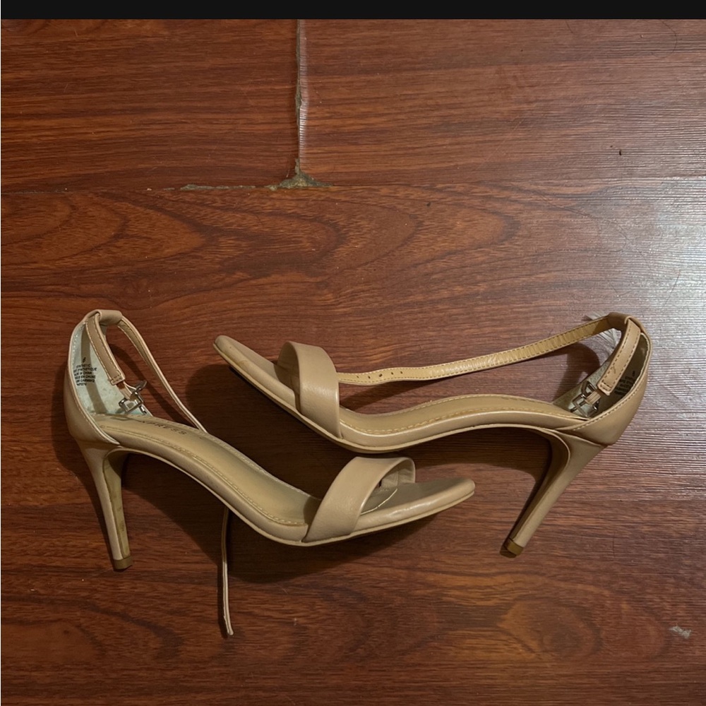 Women heels